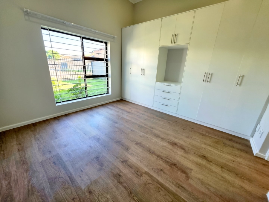 To Let 4 Bedroom Property for Rent in Parklands Western Cape